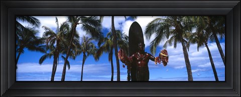 Framed Statue of Duke Kahanamoku, Duke Kahanamoku Statue, Waikiki Beach, Honolulu, Oahu, Hawaii, USA Print