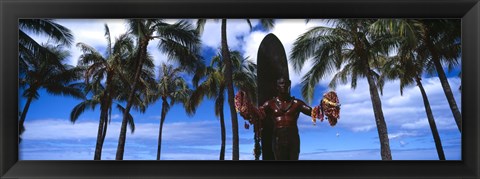 Framed Statue of Duke Kahanamoku, Duke Kahanamoku Statue, Waikiki Beach, Honolulu, Oahu, Hawaii, USA Print