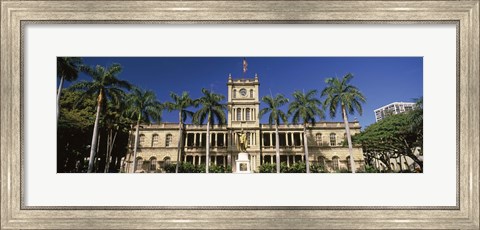 Framed Facade of a government building, Aliiolani Hale, Honolulu, Oahu, Honolulu County, Hawaii, USA Print