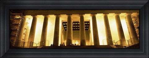 Framed Columns surrounding a memorial, Lincoln Memorial, Washington DC, USA Print