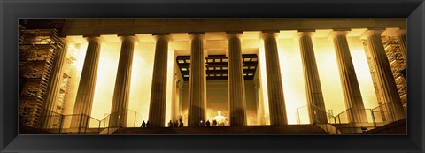 Framed Columns surrounding a memorial, Lincoln Memorial, Washington DC, USA Print