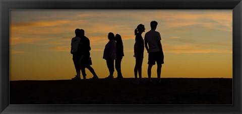 Framed Silhouette of people on a hill, Baldwin Hills Scenic Overlook, Los Angeles County, California, USA Print