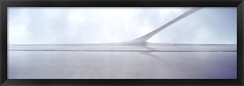 Framed Low angle view of an arch, Gateway Arch, St. Louis, Missouri Print