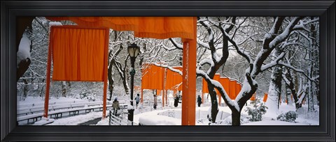 Framed Gates Project in Snow Print