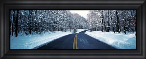 Framed Metro Park Road OH USA Print