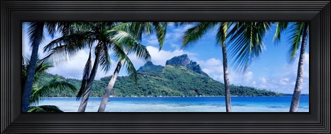 Framed Bora Bora, Tahiti, Polynesia Print