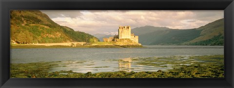 Framed Eilean Donan Castle Highlands Scotland Print