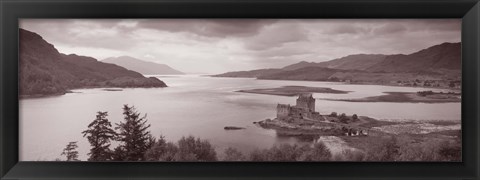 Framed Eilean Donan Castle on Loch Alsh &amp; Duich Scotland Print