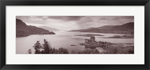 Framed Eilean Donan Castle on Loch Alsh &amp; Duich Scotland Print