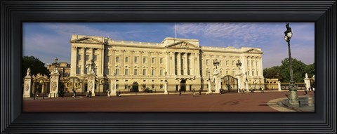 Framed Facade of a palace, Buckingham Palace, London, England Print