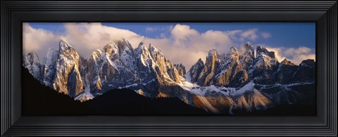 Framed Snowcapped mountain peaks, Dolomites, Italy Print