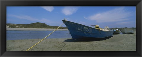 Framed Fishing boats on the beach, Mexico Print