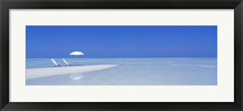 Framed Beach Scene, Digufinolhu, Maldives Print