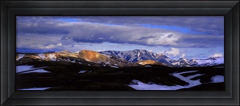 Framed Clouds over snowcapped mountains, Fjallabak, Central Highlands, Iceland Print