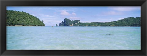 Framed Hills in the ocean, Loh Dalum Bay, Ko Phi Phi Don, Phi Phi Islands, Thailand Print