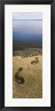 Framed High angle view of wet footprints on a rock, Lake Pielinen, Lieksa, Finland Print