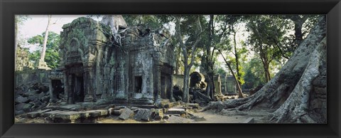 Framed Old ruins of a building, Angkor Wat, Cambodia Print