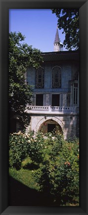 Framed Formal garden in front of a building, Baghdad Pavilion, Topkapi Palace, Istanbul, Turkey Print