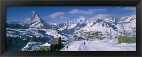 Framed Group of people skiing near a mountain, Matterhorn, Switzerland Print