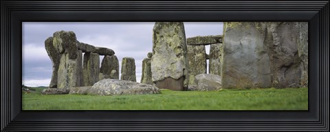 Framed Rock formations of Stonehenge, Wiltshire, England Print