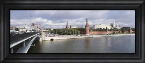 Framed Bridge across a river, Bolshoy Kamenny Bridge, Grand Kremlin Palace, Moskva River, Moscow, Russia Print
