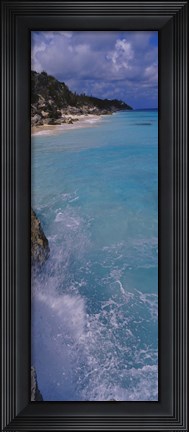 Framed Waves breaking on rocks, Bermuda Print