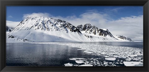 Framed Ice floes on water with a mountain range in the background, Magdalene Fjord, Spitsbergen, Svalbard Islands, Norway Print