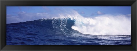 Framed Rough waves in the sea, Tahiti, French Polynesia Print