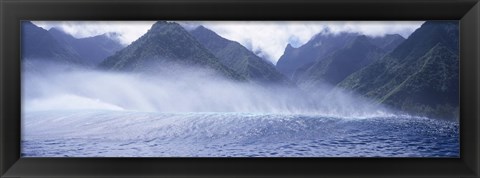 Framed Rolling waves and mountains, Tahiti, French Polynesia Print