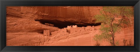 Framed Ruins of house, White House Ruins, Canyon De Chelly, Arizona, USA Print