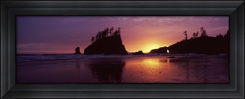 Framed Silhouette of seastacks at sunset, Second Beach, Washington State Print