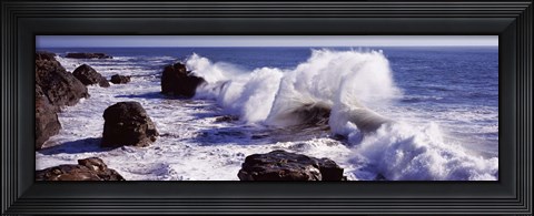 Framed Waves breaking on the coast, Santa Cruz, Santa Cruz County, California Print