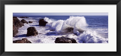 Framed Waves breaking on the coast, Santa Cruz, Santa Cruz County, California Print