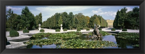 Framed Fountain at a palace, Schonbrunn Palace, Vienna, Austria Print