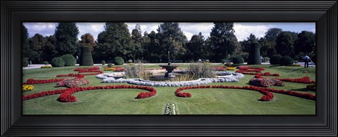 Framed Fountain in a garden, Belvedere Garden, Vienna, Austria Print