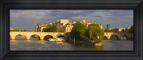 Framed Arch bridge over a river, Pont Neuf, Seine River, Isle de la Cite, Paris, Ile-de-France, France Print
