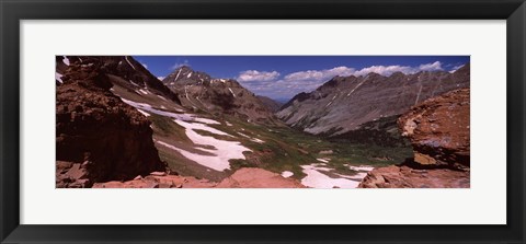 Framed Rock formations, Maroon Bells, West Maroon Pass, Crested Butte, Gunnison County, Colorado, USA Print