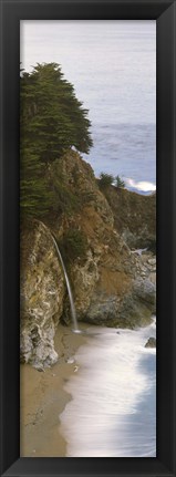 Framed High angle view of McWay Falls, Julia Pfeiffer Burns State Park, Big Sur, California Print