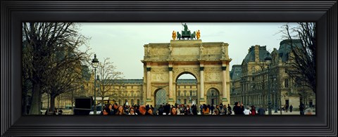 Framed Tourists near a triumphal arch, Arc De Triomphe Du Carrousel, Musee Du Louvre, Paris, Ile-de-France, France Print