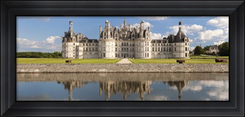 Framed Reflection of a castle in a river, Chateau Royal De Chambord, Loire-Et-Cher, Loire Valley, Loire River, Region Centre, France Print