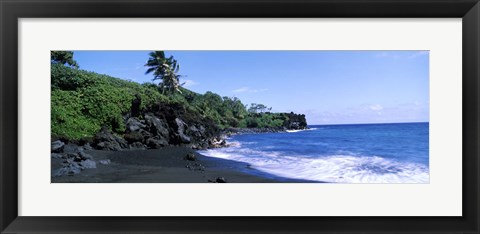 Framed Tide on the beach, Black Sand Beach, Hana Highway, Waianapanapa State Park, Maui, Hawaii, USA Print