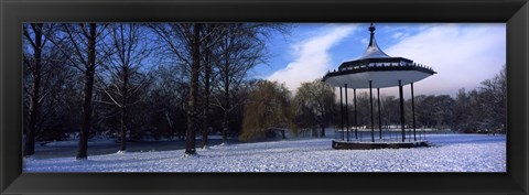 Framed Bandstand in snow, Regents Park, London, England Print