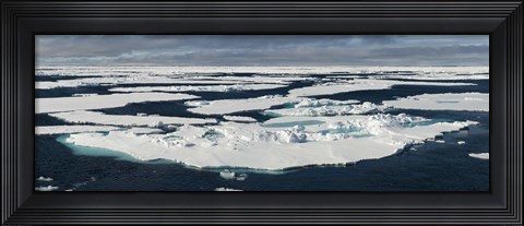 Framed Ice floes on the Arctic Ocean, Spitsbergen, Svalbard Islands, Norway Print