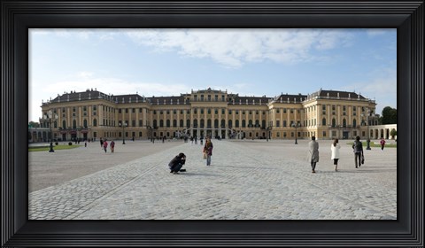 Framed Tourists at a palace, Schonbrunn Palace, Vienna, Austria Print