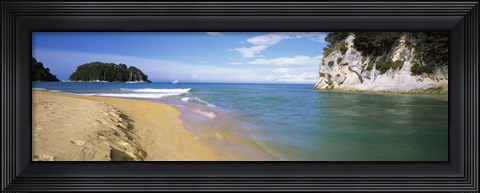 Framed Islands in the Pacific Ocean, Kaiteriteri, Nelson Region, Fiordland National Park, South Island, New Zealand Print