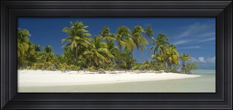 Framed Tapuaetai Motu, Aitutaki, Cook Islands Print