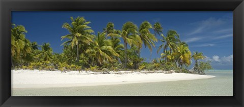 Framed Tapuaetai Motu, Aitutaki, Cook Islands Print