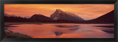 Framed Mt Rundle &amp; Vermillion Lakes Banff National Park Alberta Canada Print