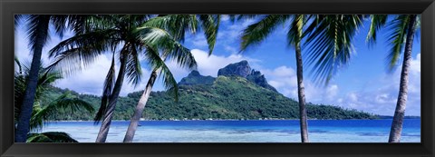 Framed Bora Bora, Tahiti, Polynesia Print