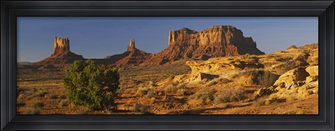 Framed Rock Formations, Monument Valley, Arizona, USA (day, horizontal) Print